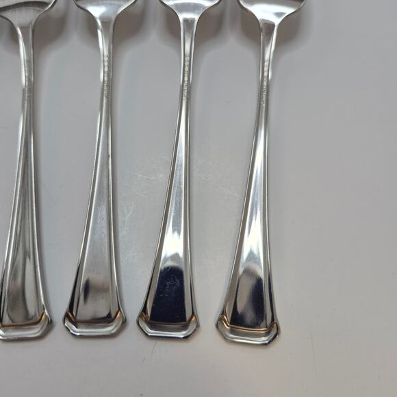 Oneida SSS Maestro St Leger Salad Forks Set of 7 Forks Stainless - Picture 9 of 15